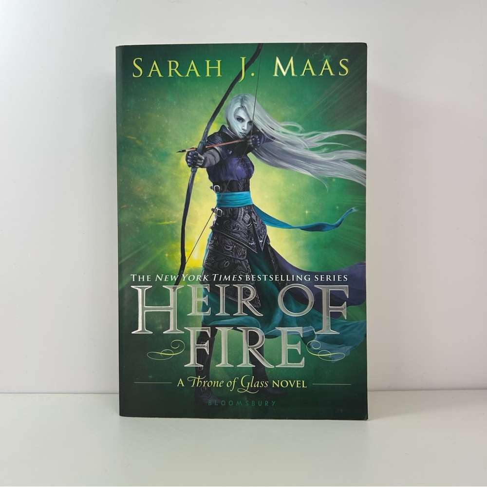 Heir of Fire 1st Print Paperback by Sarah J. Maas Throne of Glass